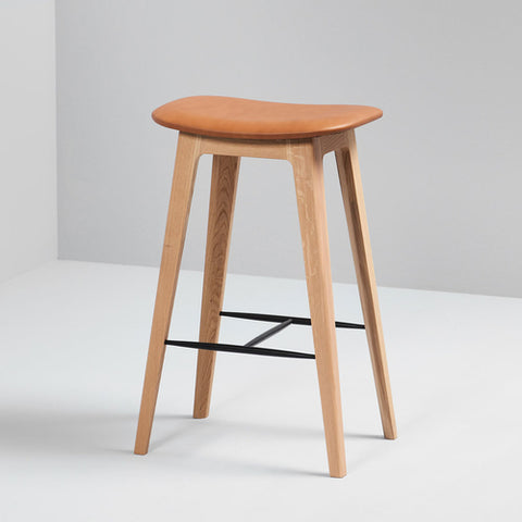 MuteBox One barstool, oak